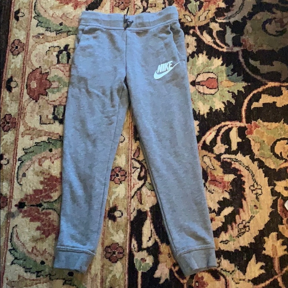 Girls Nike Sweatpants